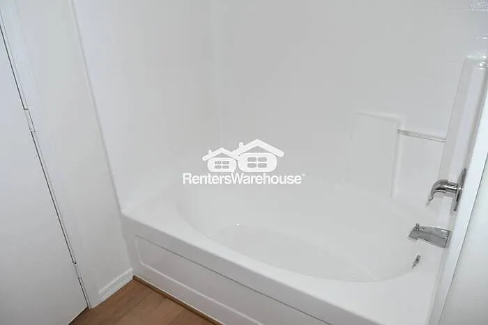 10426 W Oregon Ave — Photo 17