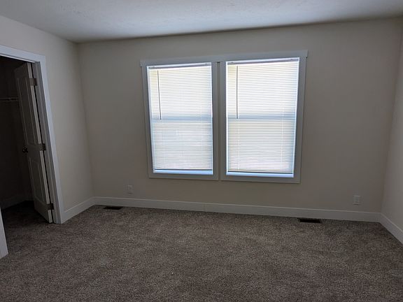 4th image of 2810 James Ct #108
