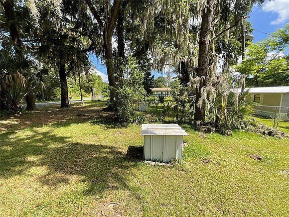 4th image of 5235 SE 30th Ct