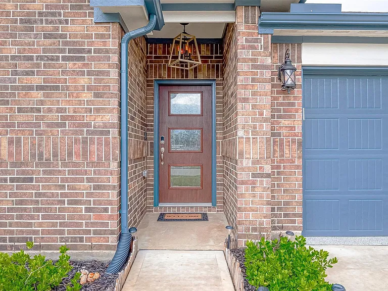 2114 Cherryvale Dr — Photo 32