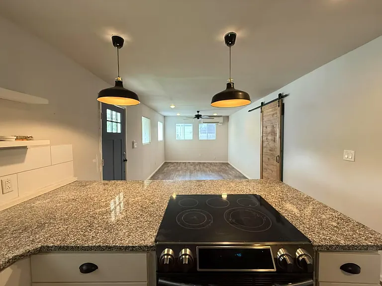 118 Park Dr — Photo 13