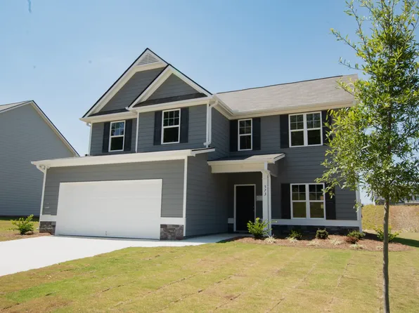 573 River Run Dr, Dallas, GA 30132
