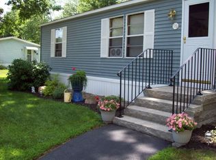 96 Valley Rd, Wells, ME 04090