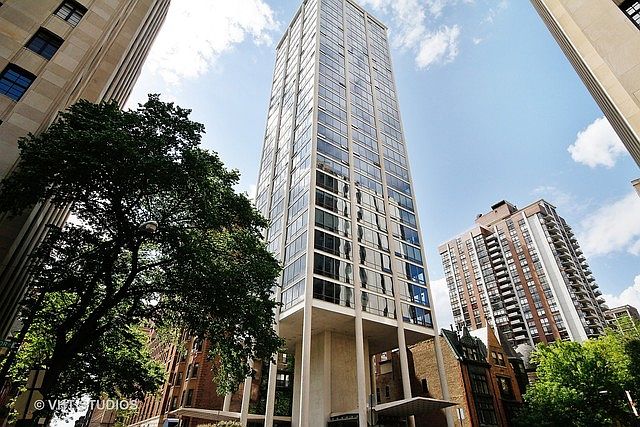 1st image of 1300 N Astor St Unit 24B