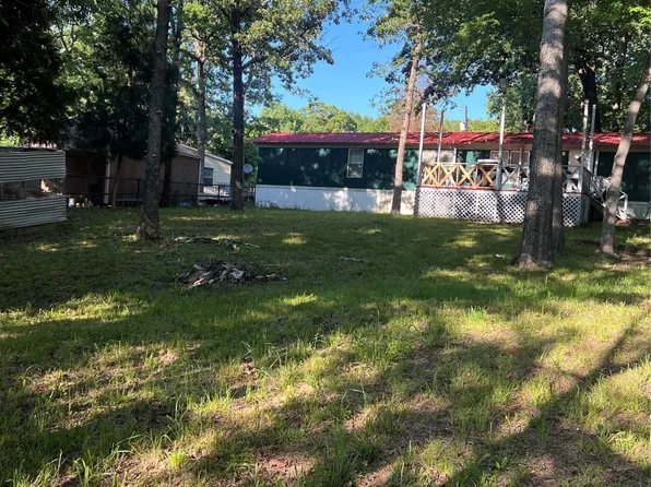 107 Chicota St, Mabank, TX 75156