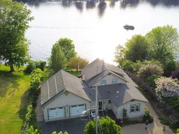38 Warepoint Rd, West Brookfield, MA 01585
