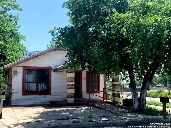 376 Hawthorne St, San Antonio, TX 78214