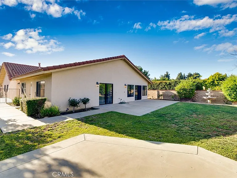 19450 Branding Iron Rd — Photo 35