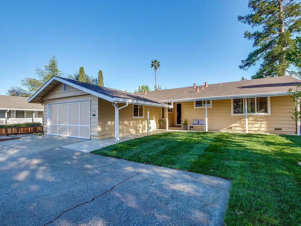 1st image of 753 Dartshire Way