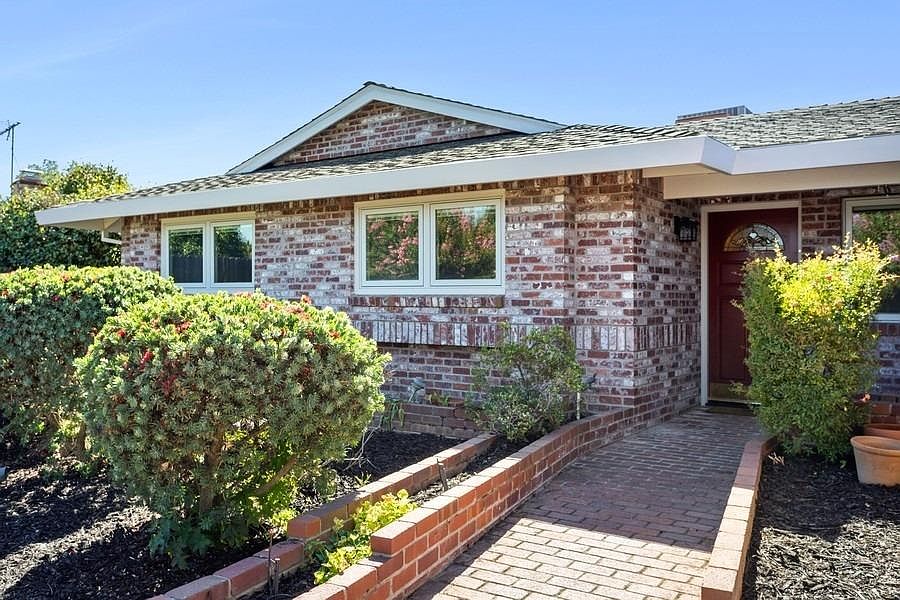 1st image of 602 Widgeon Ct