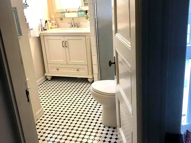 20 Greystone Park — Photo 8