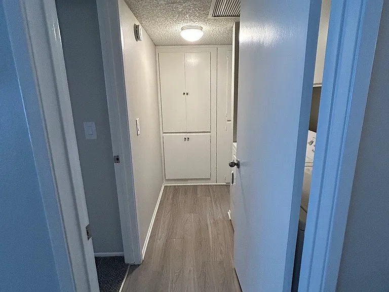 Taylor Garden Apartments — Photo 30