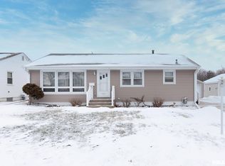 5321 28th Ave, Moline, IL 61265