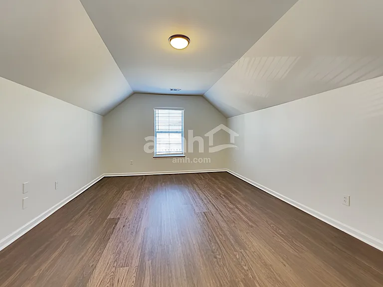 128 Satur Dr — Photo 22