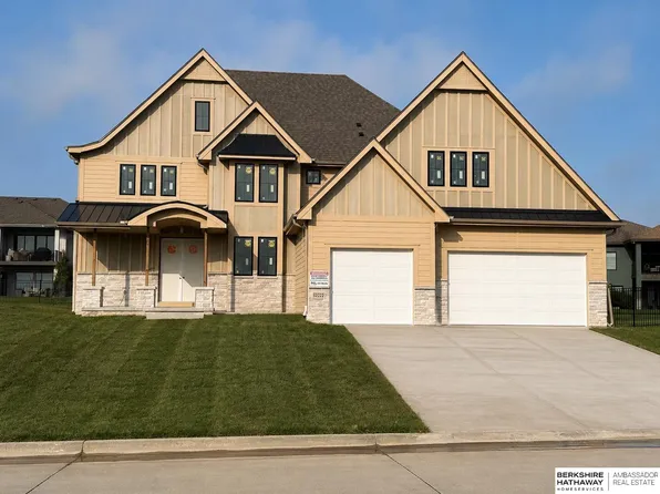 4222 S 218th Ave, Elkhorn, NE 68022