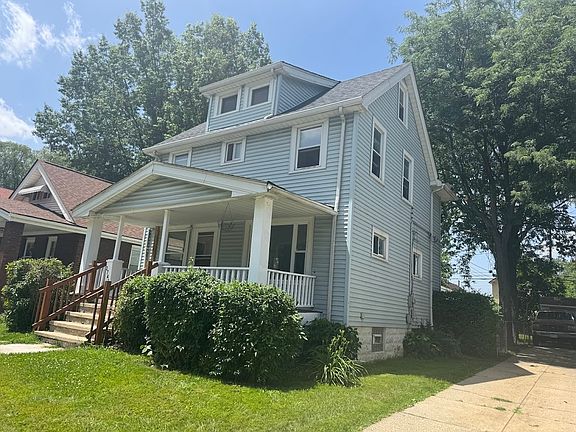 2nd image of 3741 W 133rd St