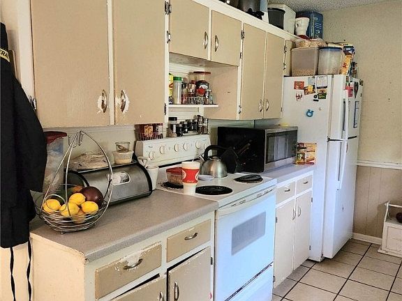 5th image of 1501 Little St