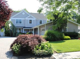 17 Cutter Pl, West Babylon, NY 11704