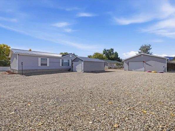 209 & 207 C St, Cody, WY 82414