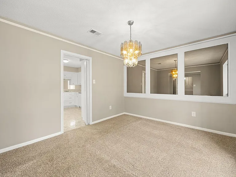 5923 Pebble Springs Dr — Photo 21