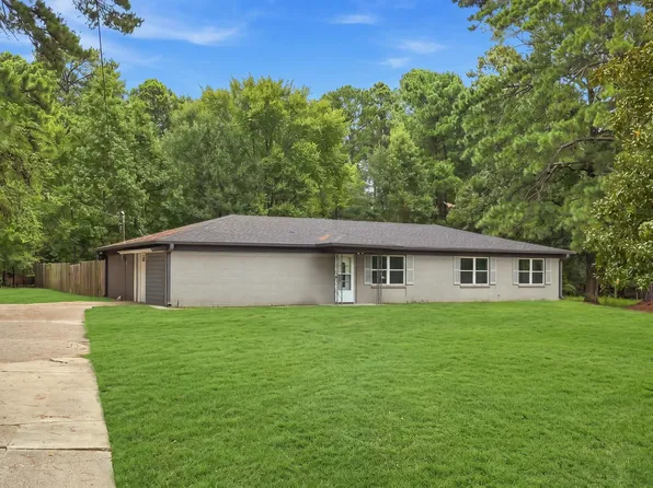 3593 N Page Rd, Longview, TX 75605