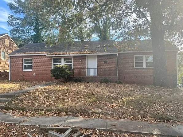 2792 Suwanee Ave, Macon, GA 31204