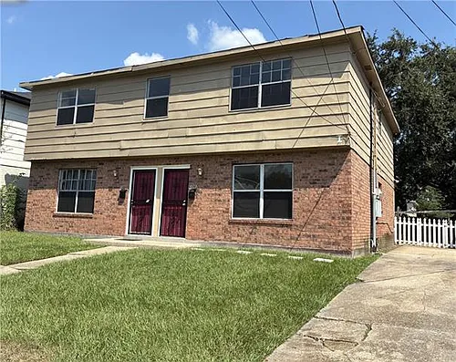 3000 Americus St Photo 1