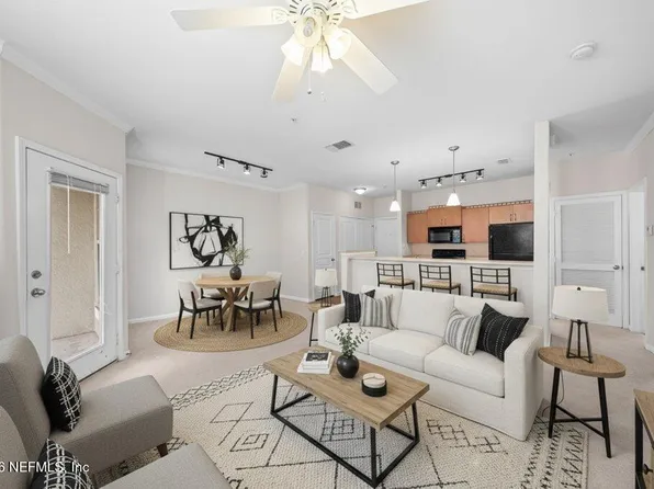 8290 GATE Parkway W #311, Jacksonville, FL 32216