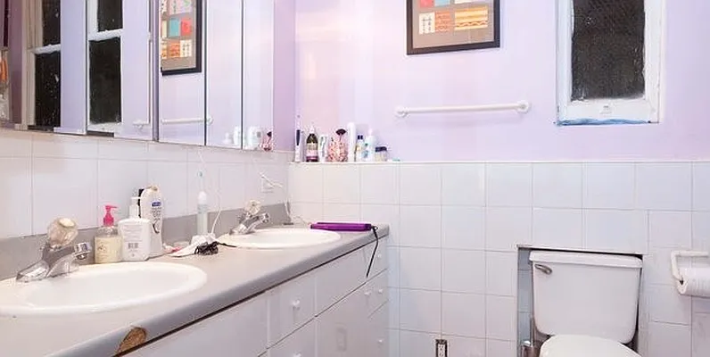 Rented by Metro Realty NY Inc | media 35