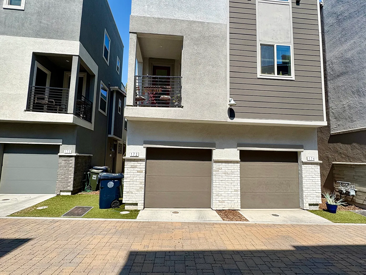 172 Log Pond Ln — Photo 2
