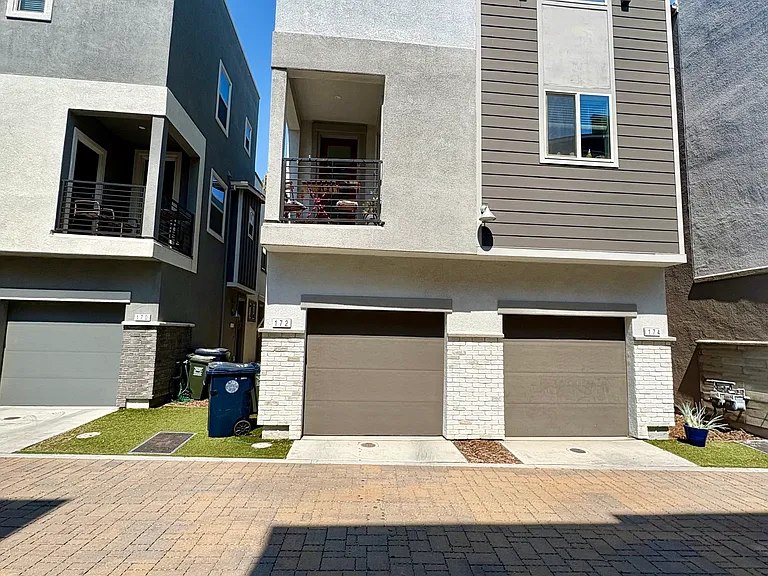 172 Log Pond Ln — Photo 2