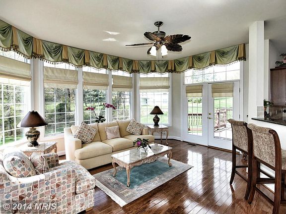 2nd image of 11267 Derosnec Dr