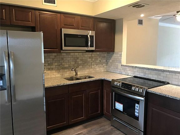 4th image of 4020 55th St N APT 1204