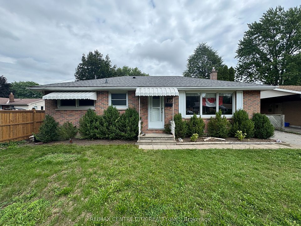 1st image of 10 Tewksbury Cres