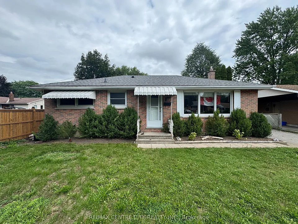 10 Tewksbury Cres