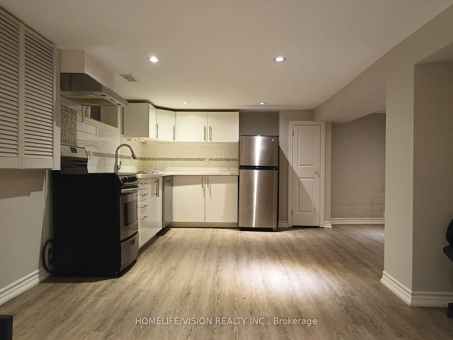 2 bed, $2,100 — Photo 2