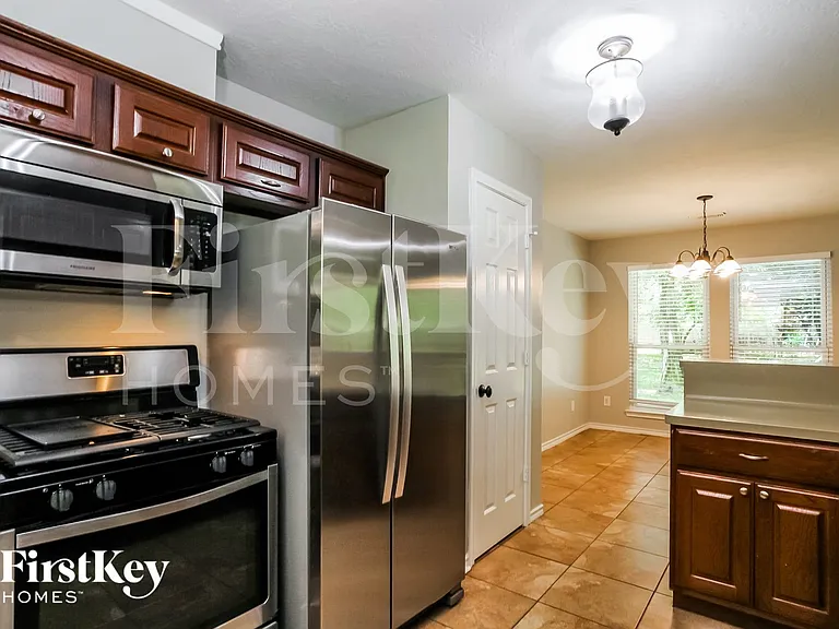 503 Mesquite Dr — Photo 6