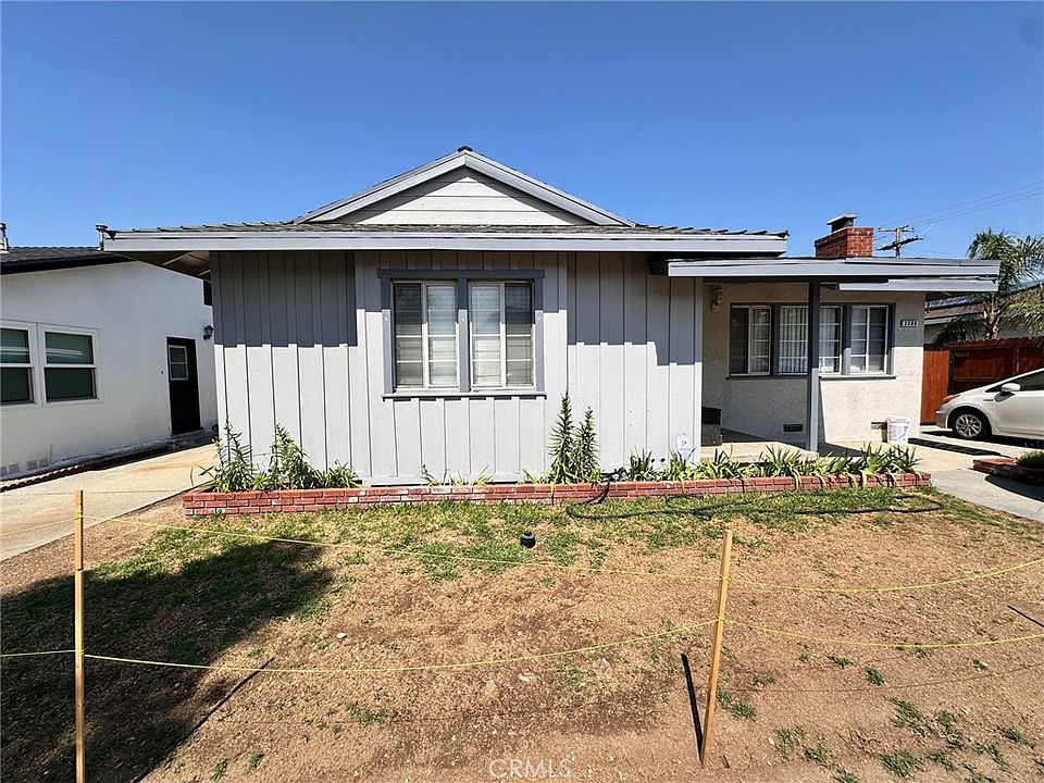 1st image of 3588 N Sierra Way
