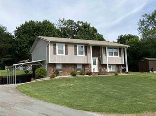 1120 Lockhart Rd, Jefferson City, TN 37760
