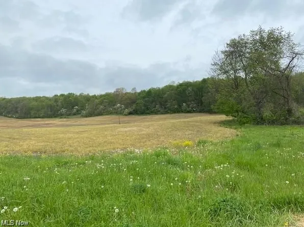 Ideal Rd, Byesville, OH 43723