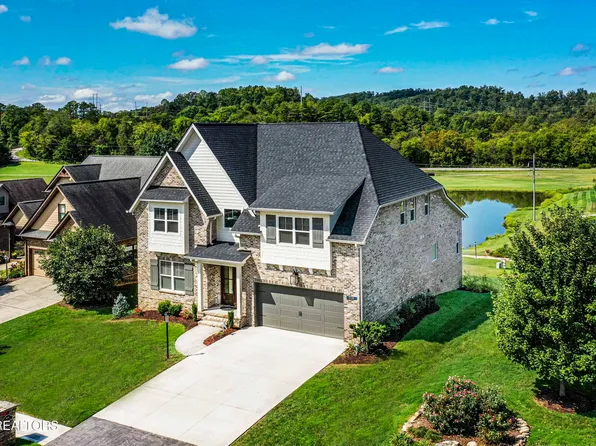 508 Turnberry Cir, Lenoir City, TN 37772