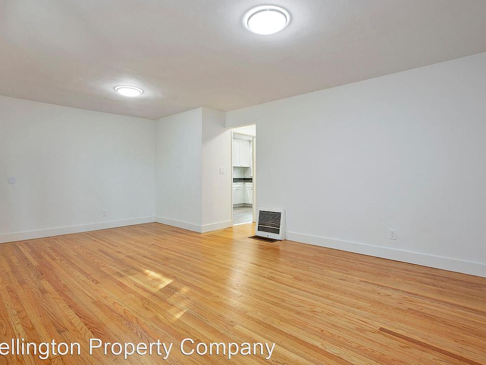 1st image of 856 Erie St APT D