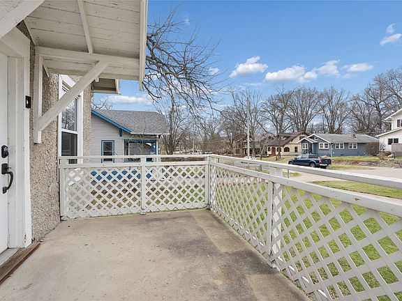 4th image of 829 29th St