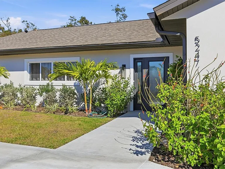 5247 Carmilfra Dr — Photo 1