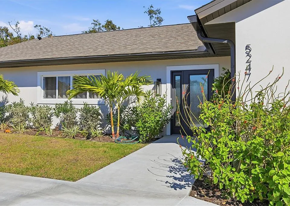 5247 Carmilfra Dr