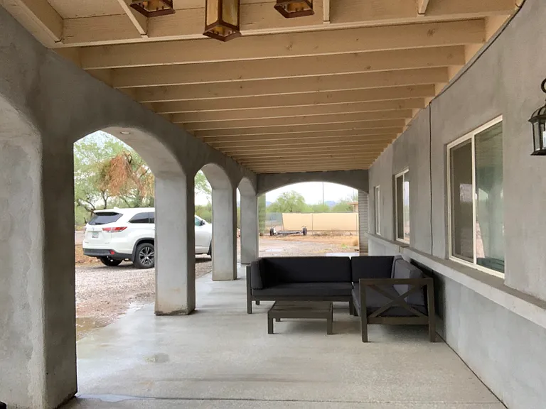 W Lambert Ln — Photo 11