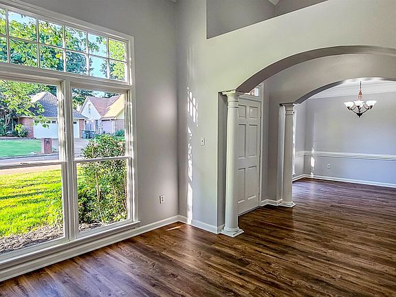 4th image of 7641 Dexter Park Dr