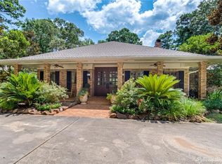 626 Lake Forbing Dr, Shreveport, LA 71106