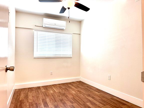 4th image of 469 Fayecroft St
