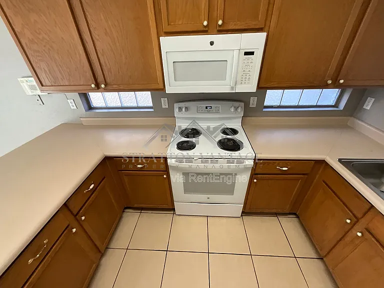 11381 W Yuma St — Photo 13